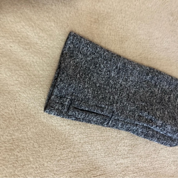 Oiselle Flyte fitted long sleeve size xs - Picture 4 of 8